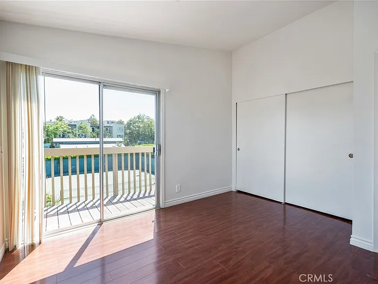 113 Hilltop Cir — Photo 32