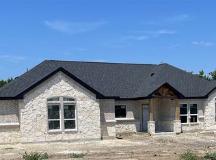 8501 Bronco Dr, Godley, TX 76044