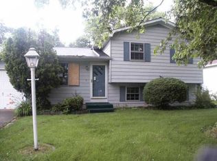 3148 Pine Valley Rd, Columbus, OH 43219