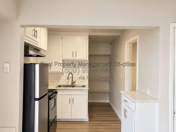 132 W Shoshone St, Pasco, WA