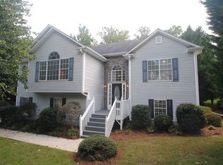 3925 Garrett Springs Dr, Powder Springs, GA 30127