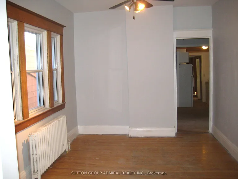 238 Lumsden Ave — Photo 4