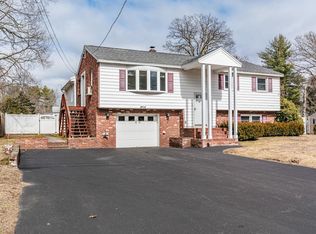 7 Shepard Ave, Salem, NH 03079