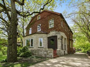 9136 S Winchester Ave, Chicago, IL