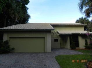 2157 NW 85th Way, Coral Springs, FL 33071
