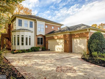 6941 Pine Crest Ave, Mc Lean, VA, 22101