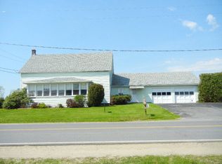 31 Stratton Hill Rd, West Chazy, NY 12992