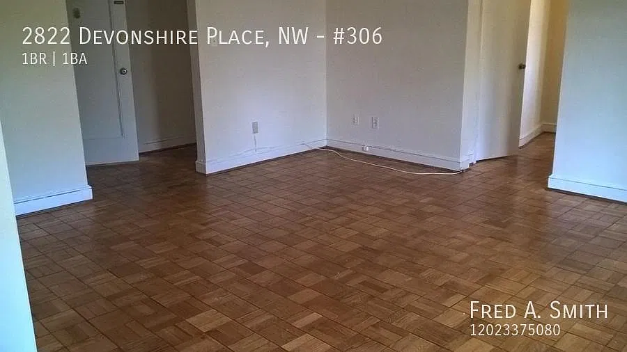 One Bedroom in Cleveland Park w/ All Util. Included — Photo 2