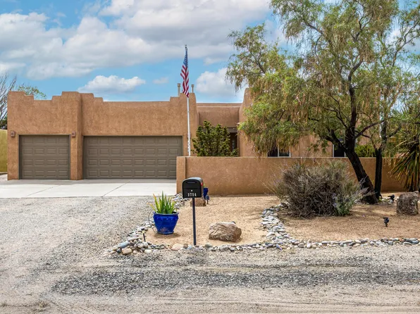 1714 17th Ave SE, Rio Rancho, NM 87124