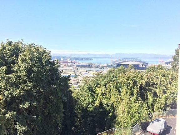 2nd image of 1702 11th Ave S APT B410