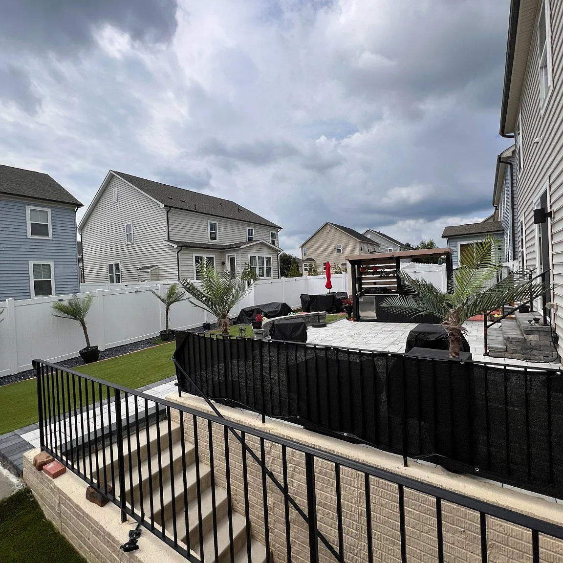 2 bed, 1.0 bath, 3563 sqft, $1,800 — Photo 4