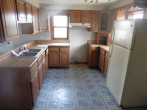 2nd image of 1778 B Ave