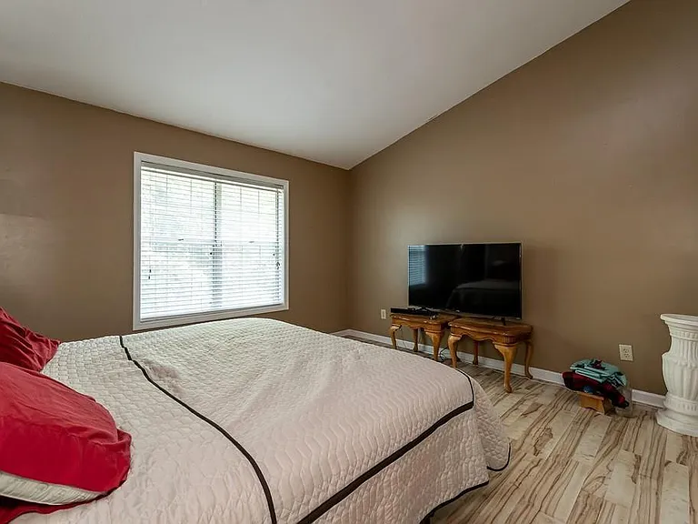 3556 Kennesaw Station Dr NW — Photo 17