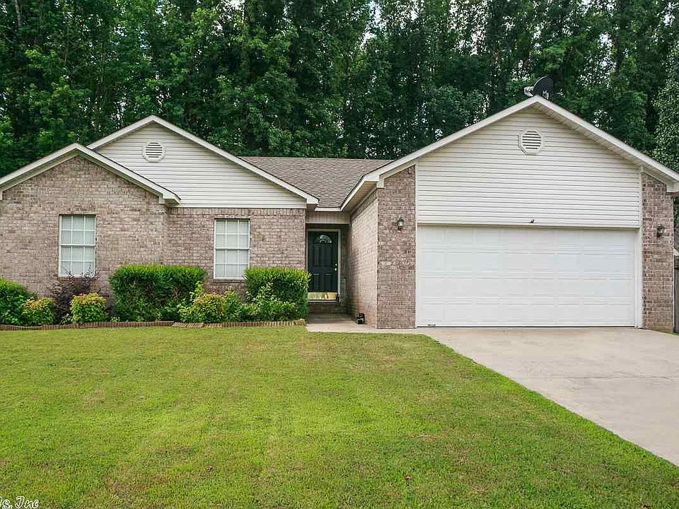 1st image of 45 Shamsie Dr