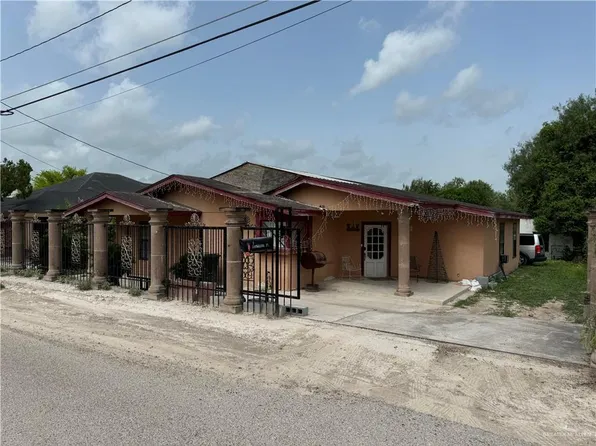 22 Ladrillera St, Rio Grande City, TX 78582
