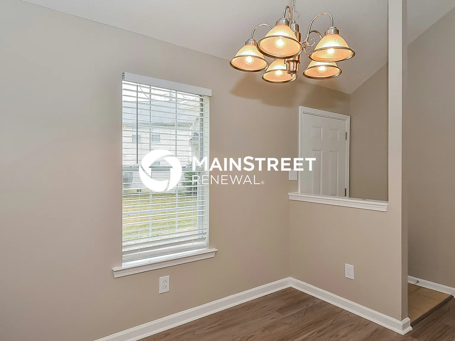 1367 Camrose Court — Photo 4