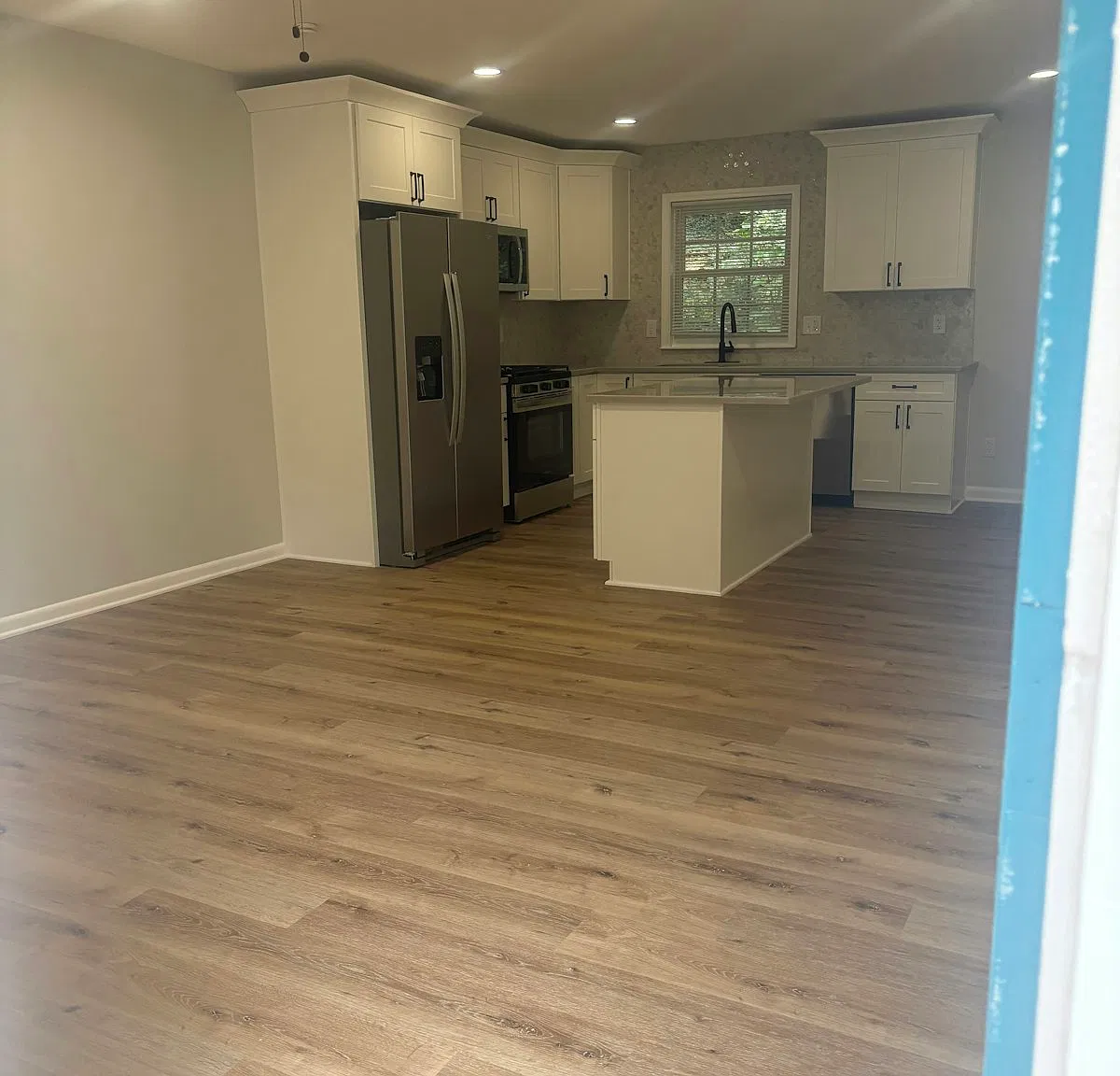1132 Penn Court Southeast — Photo 3