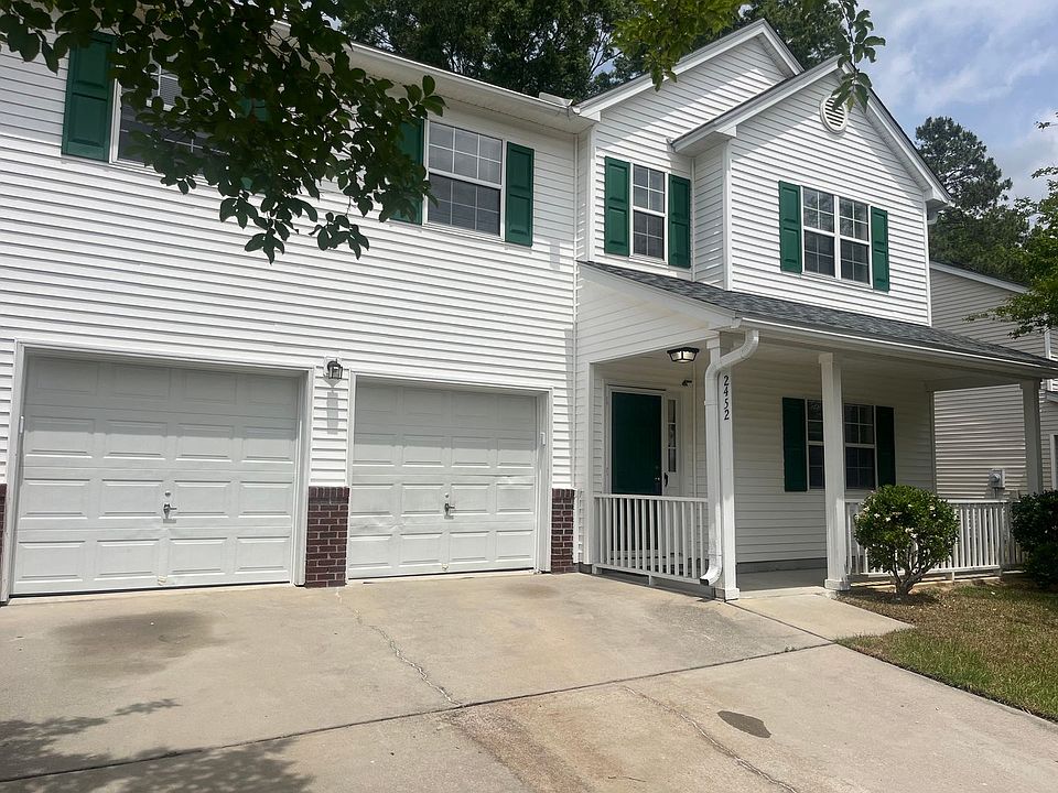1st image of 2452 Melville Rd