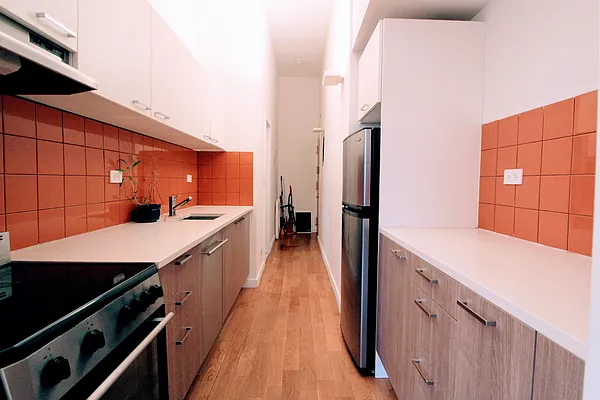 Rented by Compass | media 9