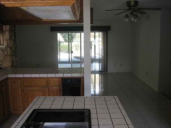 2nd image of 15307 Regalado St