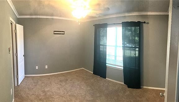 4th image of 2017 Kingsbridge Dr