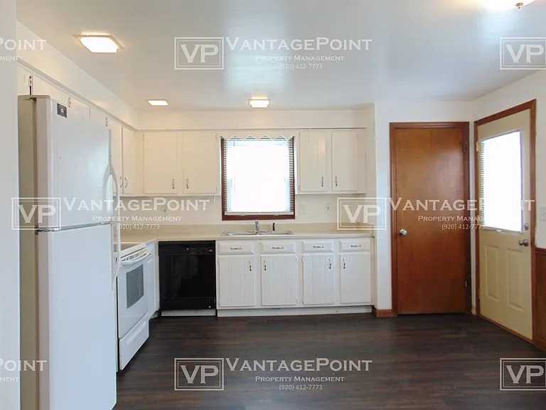 2126 Libal St — Photo 7