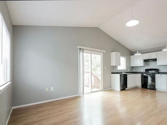 5th image of 14525 E 47th Dr