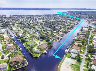 5025 Sorrento Ct, Cape Coral, FL 33904