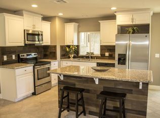 20853 Gregory Ln, Redding, CA 96003
