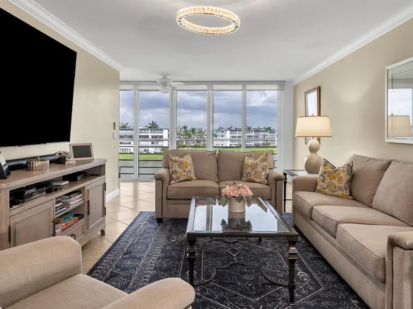 4090 Guildford E #E, Boca Raton, FL 33434