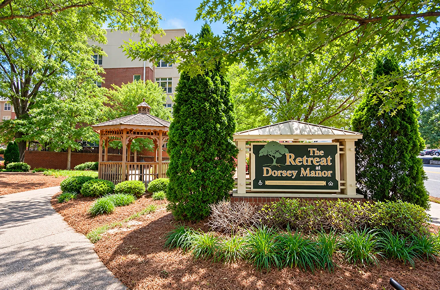 Retreat at Dorsey Manor — Photo 2