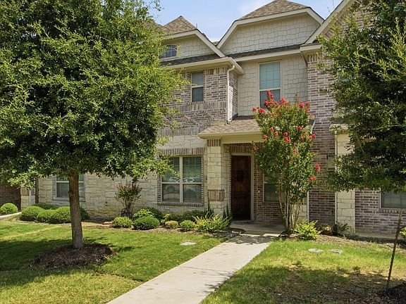 3rd image of 4818 Empire Way