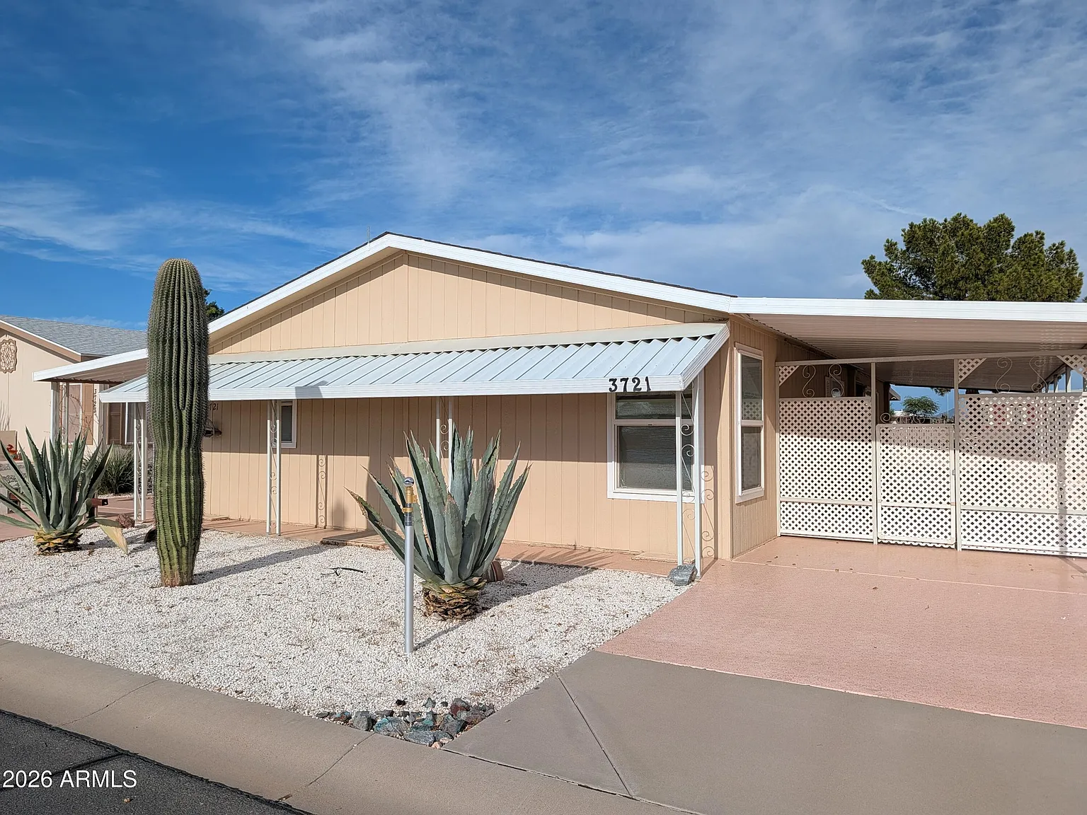 2 bed, 2.0 bath, 1485 sqft, $1,800 — Photo 1