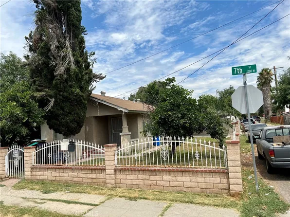 1206 W 7th St, San Bernardino, CA 92411