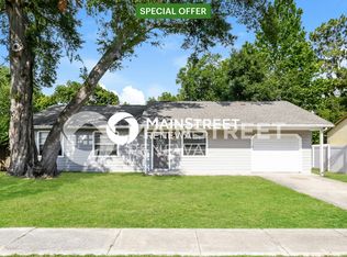 355 Summerset Dr, Apopka, FL 32712