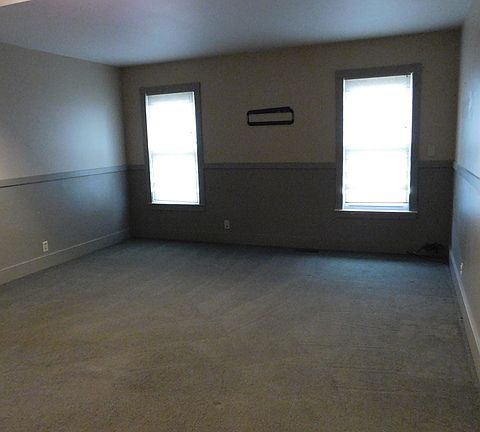 4th image of 208 N Nokomis St