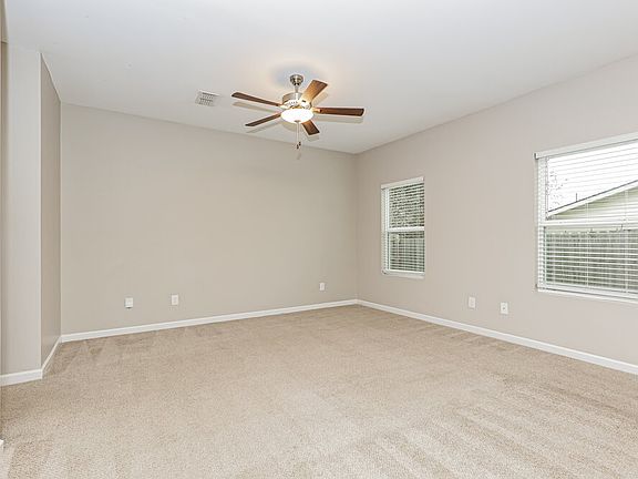 4th image of 2223 Lismore Dr