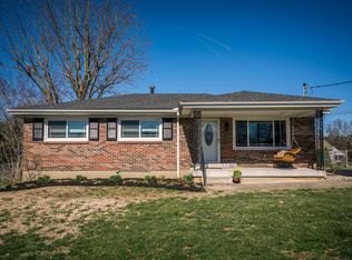 6515 Missionary Ridge Dr, Pewee Valley, KY 40056