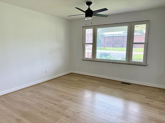 4th image of 312 Chestnut St