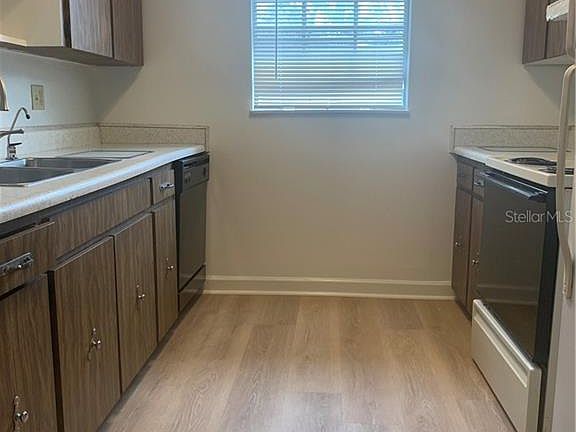 5th image of 14480 Reuter Strasse Cir #312