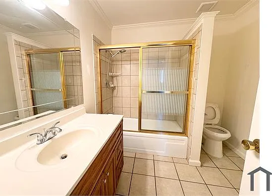 4445 N Emerson Ave — Photo 8