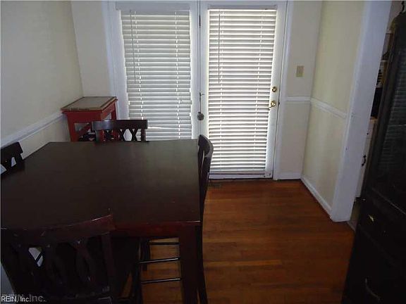 4th image of 6 Burnham Pl