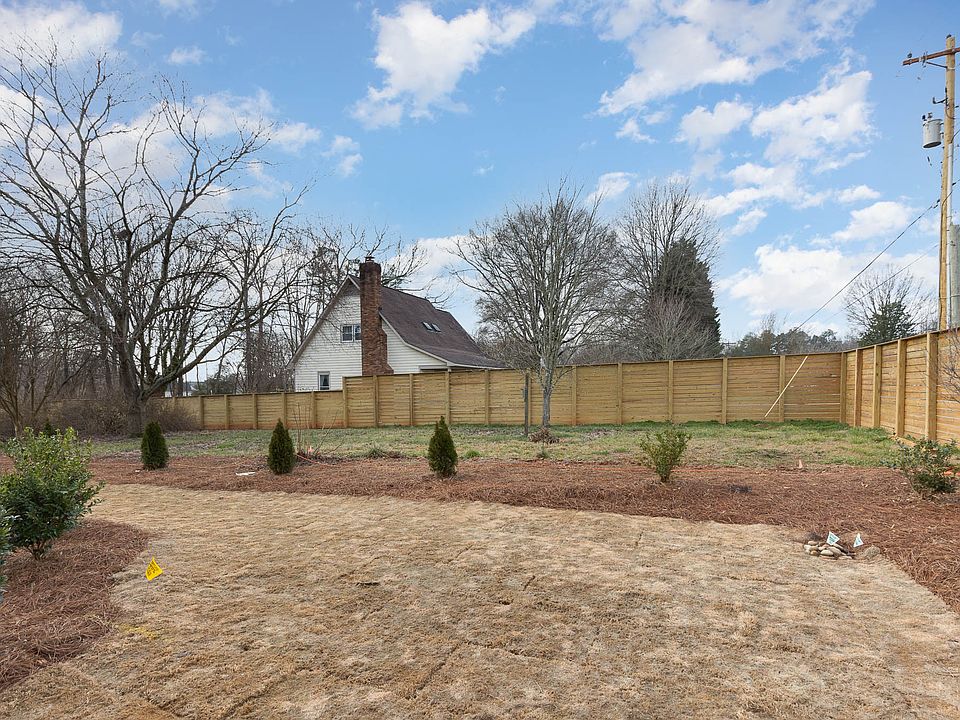 2nd image of 10212 Washam Potts Rd #Oitwb5