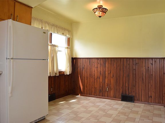 3rd image of 70 Academy St
