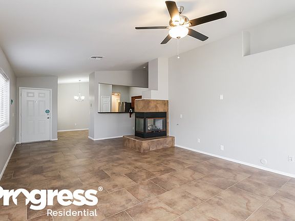 4th image of 2879 W Mira Dr
