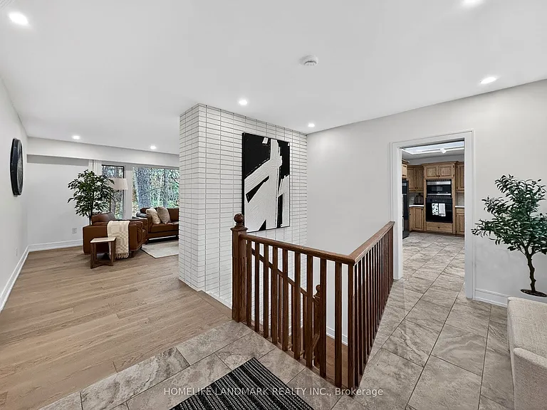 284 Woodland Dr — Photo 4