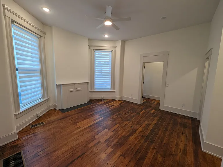 521 Garrard St #1 — Photo 9