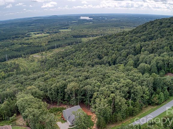 3rd image of 1996 Sierra Trace Rd