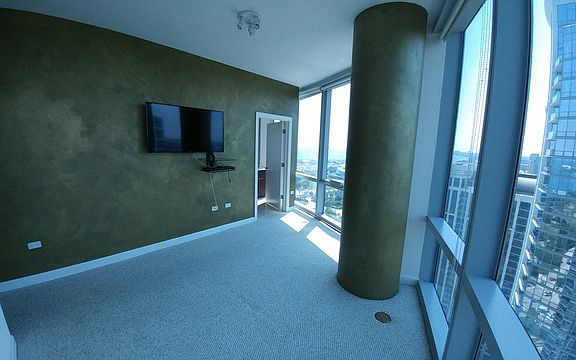 3rd image of 1211 S Prairie Ave APT 2904