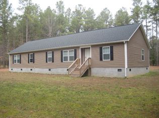 463 Steamboat Ln, Heathsville, VA 22473